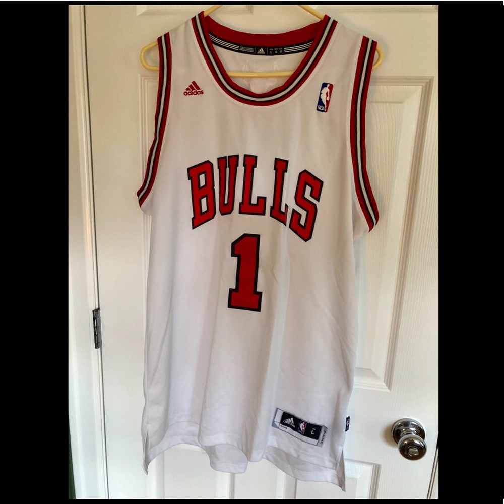 Derrick Rose Bulls Jersey - White - Size L